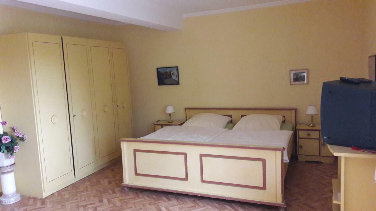 Bed And Breakfast Dannevirke Owschlag Buitenkant foto